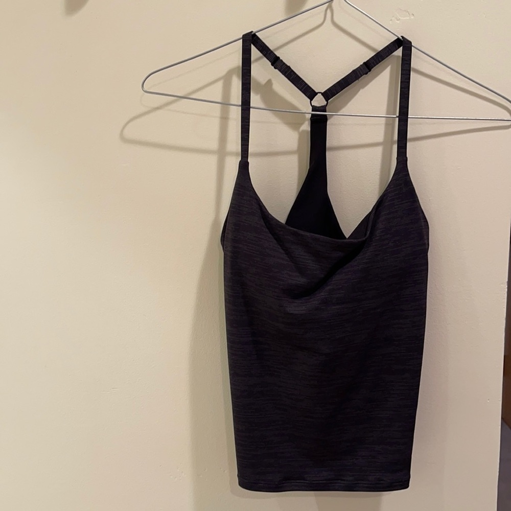 Outdoor Voices Move Free Tank Small